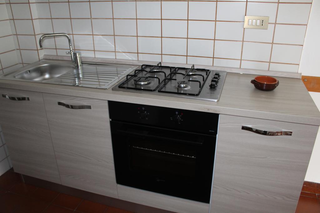 In Centro A Saint Vincent Apartment Ngoại thất bức ảnh